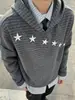 Sudadera con capucha de patrón de estrellas y rayas transfronteriza, una prenda superior elegante y casual de manga larga con colores contrastantes, perfecta para primavera y otoño, y fácil de combinar con varios atuendos.