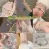 9 Pulseira de imitação de pérolas de água-marinha de estilo francês Hepburn estilo feminino ins nicho design temperamento namoradas de alta qualidade aniversário