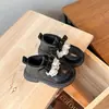 Zapatos Pequeños de Cuero Peludo Cálidos para Niñas Invierno Cálido Cordones con Lazo Zapatos de Princesa Suela Suave para Niños Zapatos de Rendimiento Antideslizantes