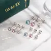 Arete de Hélice para Cartílago con Diamante Colorido de Cuatro Garras, para Uso Diario, Gama Alta, Versátil, Nuevo Estilo, Joyería de Oreja para Mujeres con un Diseño Único y Sencillo