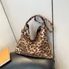 Nova Bolsa de Lona Pequena Floral Artística Coreana Feminina Vintage Versátil Bolsa de Ombro Grande Capacidade Bolsa de Trabalho Fina e Leve