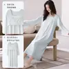 Venta Caliente Bata de Noche de Algodón Tencel para Mujer, Manga Larga con Sujetador Incorporado, Nuevo Estilo Primavera y Otoño, Sencilla, Holgada, Cómoda Pijama, Ropa de Casa