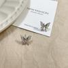 Lujo ligero exquisito Super Flash mariposa de diamantes de imitación pin de oreja clip para hueso de la oreja temperamento de moda femenina nueva moda aretes de diseño de nicho