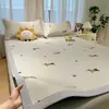 2026 Novo Estilo Desenho Animado Xiaohongshu Tapete Refrescante PE Etileno Refrescante Lavável Tapete de Cama