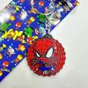 Llavero Giratorio de Merchandising de Película de Héroes Llavero Metálico de Dibujos Animados para Coche Colgante Accesorio para Bolso