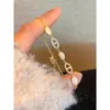 Pulsera de Diamante Flash Francés Imitación Ojo de Gato para Nariz de Cerdo para Niñas, Lujo Accesible Exquisita Elegante Joyería de Mano Estilo Nuevo 2025