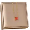 Collar de Trompeta Esmaltada Seiko de Oro de 18 Quilates H para Mujer Mini Cadena Clavicular Colgante Moda de Alta Gama Versátil Pendientes Populares para Mujer