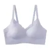 Sujetador sin costuras para mujer, diseñado para levantar y dar soporte a bustos pequeños, adecuado para deportes, sin varillas, copas fijas, soporte lateral para evitar derrames laterales, anti-caída, y disponible en tallas grandes, estilo delgado