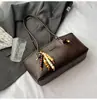 Bolso de Hombro de Gran Capacidad para Mujer 2025 Nuevo Trendy Otoño e Invierno Moda Retro Trabajo Viajero Bolso Tote Bolso de Mano