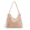 Bolsa de Ombro Rosa Claro da Moda Fácil de Combinar Bolsa Triângulo de Couro Macio Decoração com Zíper Duplo Grande Capacidade Bolsa Feminina Venda por Atacado