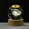 Bola de cristal com logotipo gravado direto da fábrica, decoração de padrão gravado internamente, presente criativo de estrela, ornamentos de bola de cristal branco