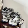 Zapatos tipo Dad de Moda Versátiles para Niñas 2026 Primavera/Verano Nuevos Tenis de Malla Transpirable para Niños Zapatos Casuales para Niños Tendencia