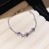 Serie Morada Super Brillante Flor Sencilla Mariposa Pulsera Lujo Ligero Pulsera de Tacto de Gama Alta Moda para Banquetes Pulsera Dulce Exquisita