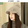 Gorra de Béisbol de Invierno 2026 Nueva para Mujer con Pompón de Piel Sintética de Visón, Moderna y Versátil, Adelgazante, Gorra de Béisbol de Felpa Cálida