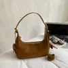 Bolsa Casual de Nicho Retrô 2025 Nova Outono e Inverno Nova Bolsa Transversal de Alta Aparência Feminina para Ombro e Axila