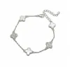Pulsera de flor de zirconia clara y brillante, sensación de lujo ligero y alta gama, elegante y versátil para el uso diario