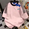 Camiseta Casual de Manga Curta com Três Listras, Estilo Europeu e Americano, 100% Algodão Puro para Homens e Mulheres, Verão Divertido, Modelagem Solta Emagrecedora, Gola Redonda, Top para Instagram
