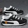 Novos Tênis Esportivos Masculinos Transfronteiriços, Sapatos Masculinos Modernos e Versáteis, Tênis Casuais, Tênis Esportivos de Corrida para Jovens, Sapatos de Solado Macio