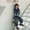 Abrigo de punto de estilo europeo y americano para otoño e invierno, nuevo, de corte holgado, con rayas de colores contrastantes, cárdigan de punto de cuello redondo, de un solo botón, para mujer