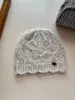 Gorro de punto suave y encerado de ganchillo hecho a mano coreano para mujer, gorro de lana Baotou artístico con encaje cálido y hueco para otoño e invierno.