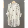 Estilo sin arrugas, sin planchar, camisa de protección solar elegante de verano con estampado de pintura a tinta, chaqueta tipo camisa para mujer, top tipo camisa de longitud media
