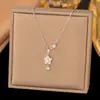 Collar Nuevo de Acero de Titanio Transfronterizo Europeo y Americano para Mujer, Cadena para Clavícula de Estrella de Cinco Puntas Brillante, Estilo Celebridad de Internet, Sensación Exquisita de Nicho de Alta Gama