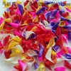 Flor de simulación de plástico lila narciso rosa lirio camelia peonía material para joyería DIY
