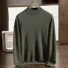 Nuevo suéter de cachemira para hombre de otoño e invierno, cuello semi-alto, color liso, suéter de punto base de lana casual de negocios