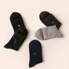 Calcetines de media pantorrilla para hombre Zhuji, calcetines de algodón grises, calcetines largos con suelas de algodón, absorbentes de sudor y resistentes al olor, calcetines deportivos para otoño/invierno para hombre