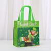 Bolsa Tote de Tela No Tejida para Festival Irlandés Transfronterizo Caricatura Creativa Fondo Cubierto Trébol Hierba de la Suerte Impermeable Personalizada Bolsa para Llevar