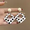 Pendientes Retro Exagerados Estilo Hong Kong, Divertidos Pendientes de Aro de Puntos Rojos, Pendientes de Diseño Único, Clips para Orejas