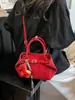 Exquisito Bolso Rojo Súper Caliente para Mujer 2026 Nuevo Estilo Casual Versátil Bolso de Hombro Cruzado para Salir
