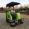 Chengde triciclo Tres cepillos conducción volante barredora barredora de calles parasol de verano propiedad sanitaria adecuado