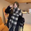 Cachecol de Mohair Azul para Mulheres Inverno Estilo Coreano Cachecol Quente Engrossado 2025 Novo Xale de Alta Qualidade