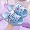Novas Chinelos Infantis Sanrio para o Verão, Chinelos Deslizantes Antiderrapantes My Melody para Meninas, para Uso Doméstico Interno, Transfronteiriço