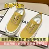 Zapatos casuales transpirables versátiles, zapatillas blancas para primavera y otoño, zapatos de lona elásticos sin cordones de suela gruesa nuevos para mujer 2026