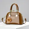 Bolso Casual, Moderno y Versátil con Colgante Floral Brillante, Bolso de Hombro para Uso Diario, Bolso Cruzado, Bolsos Transfronterizos