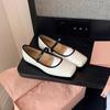 Zapatos de Mujer de Huizhou Estilo Celebridad de Internet 2025 Primavera y Verano Zapatos Mary Jane de Punta Cuadrada para Uso en Exteriores, Zapatos Planos de Correa Única de Color Sólido para Mujer