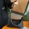 Bolsa Feminina Xiaozhong de Couro Genuíno de Alta Qualidade Formato Dumpling Cor Contrastante Transfronteiriça Couro Bovino de Primeira Camada TOGO Bolsa de Ombro Único Transversal 66049