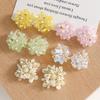 Aretes colgantes de racimo de flores de trébol tejido transparente, joyería con cuentas hecha a mano DIY, aretes de pétalos, material al por mayor