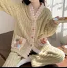 Conjunto de Dos Piezas Cardigan Arcoíris para Mujer Invierno Polar de Coral Doble Cara Engrosado Pijama Conjunto Cálido para el Hogar Dulce Cálido