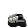 Medias Zapatillas Cerradas de Plataforma con Suela Gruesa para Aumentar Altura para Mujer, Sandalias de Playa con Diseño Hueco de Moda Verano 2025