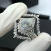 Cao Shi Estilo Europeo y Americano Británico Reina Tres Juegos de Anillos Incrustados con Zircón Gota de Agua Corona de Princesa Anillo de Set Apilado de Alta Gama