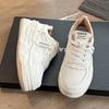 Sapatos Modernos Malha Interna Aumento de Altura Versátil Sola Grossa Sapatos Femininos Verão 2025 Novos Respiráveis Versáteis para Sapatos Brancos Pequenos