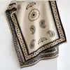 Chal Jacquard Paisley Retro Otoño Invierno Cachemira Sintética para Mujer Ropa Exterior Gruesa Cálida Bufanda con Borlas