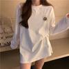 Camiseta Blanca de Manga Larga para Mujer 2025 Nuevo Otoño Temprano e Invierno Estilista de Alta Gama Camiseta Interior