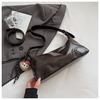Bolso Pequeño de Cuero con Cera de Aceite para Axila para Mujer 2025 Nuevo Bolso de Hombro Francés de Lujo Accesible Bolso Cruzado de Diseño de Nicho de Gama Alta