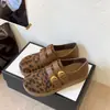 Zapatos Birkenstock retro todo incluido para mujer, nueva colección de otoño 2026, estilo británico, versátiles con hebilla de cinturón, mocasines casuales