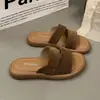 Sandalias Sencillas de Suela Gruesa con una Sola Tira para Mujer 2026 Suela Suave Cómodas de Moda Estilo Persona Perezosa Verano Vacaciones Chanclas de Playa