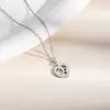 Cadena para Clavícula con Forma de Corazón y Mariposa de Lujo Ligero Transfronterizo Versátil Moda Ultra-Hada Nicho Exquisito Estilo Nuevo Collar Personalizado de Gama Alta